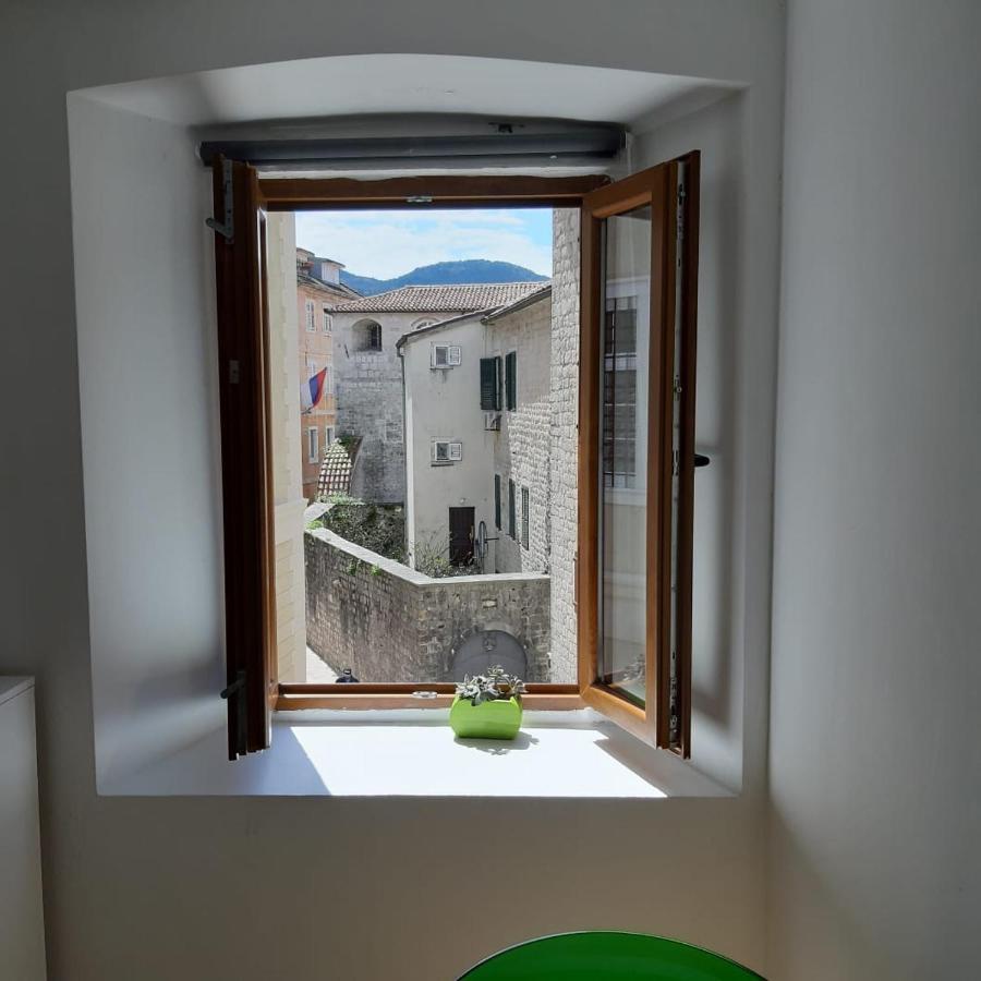 Lana & Ena Apartments Kotor Extérieur photo