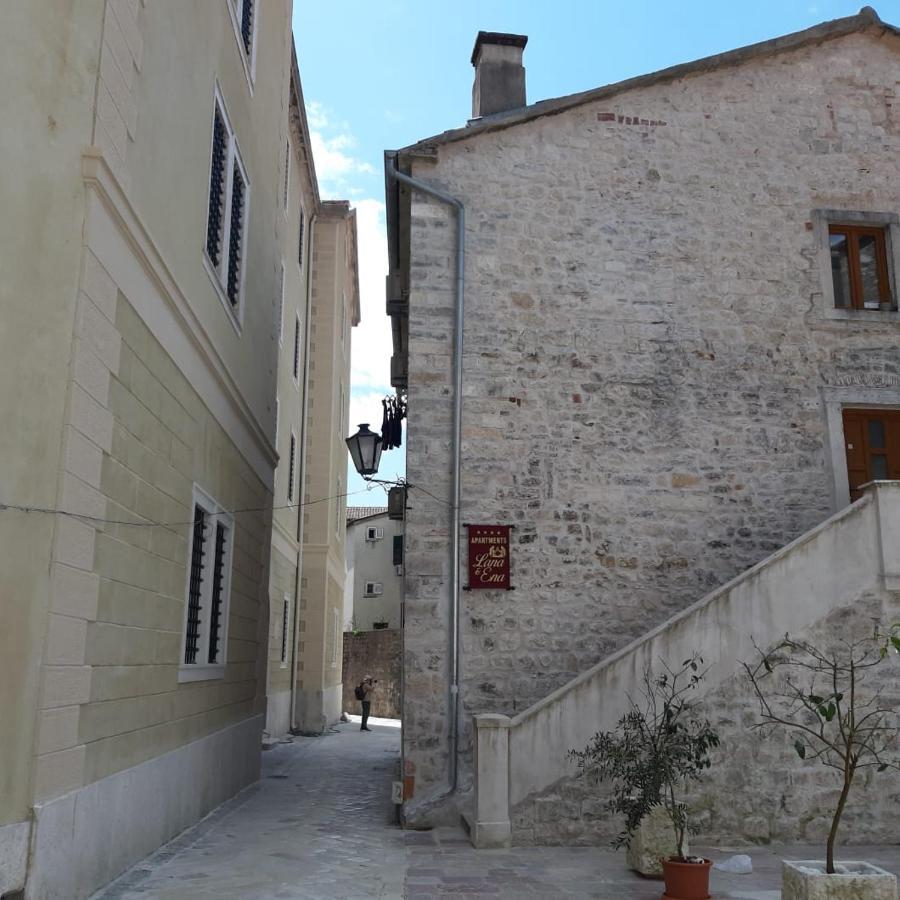 Lana & Ena Apartments Kotor Extérieur photo