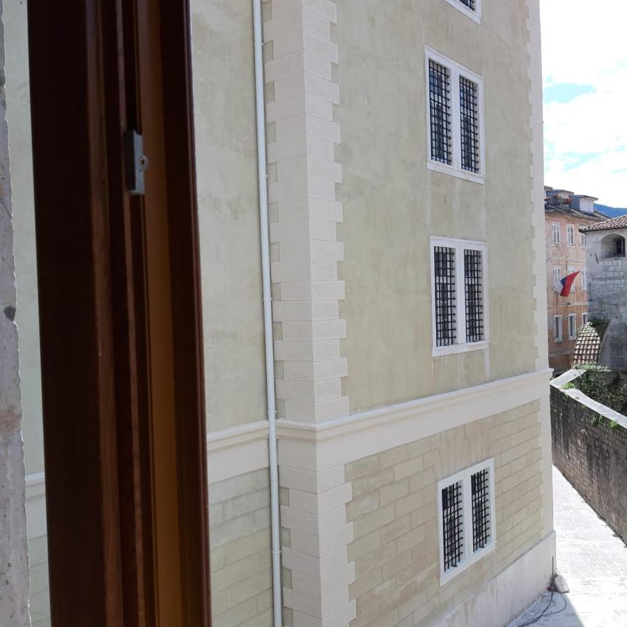 Lana & Ena Apartments Kotor Extérieur photo