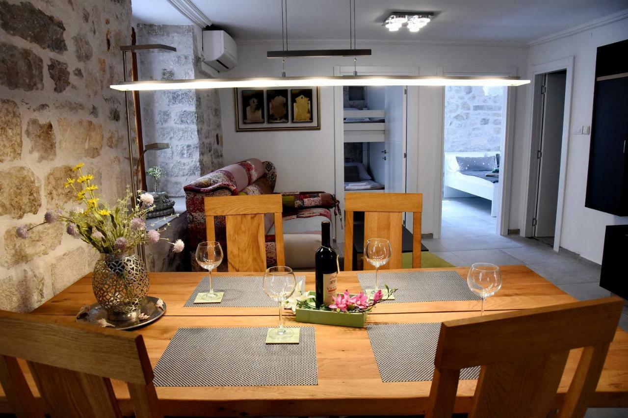 Lana & Ena Apartments Kotor Extérieur photo