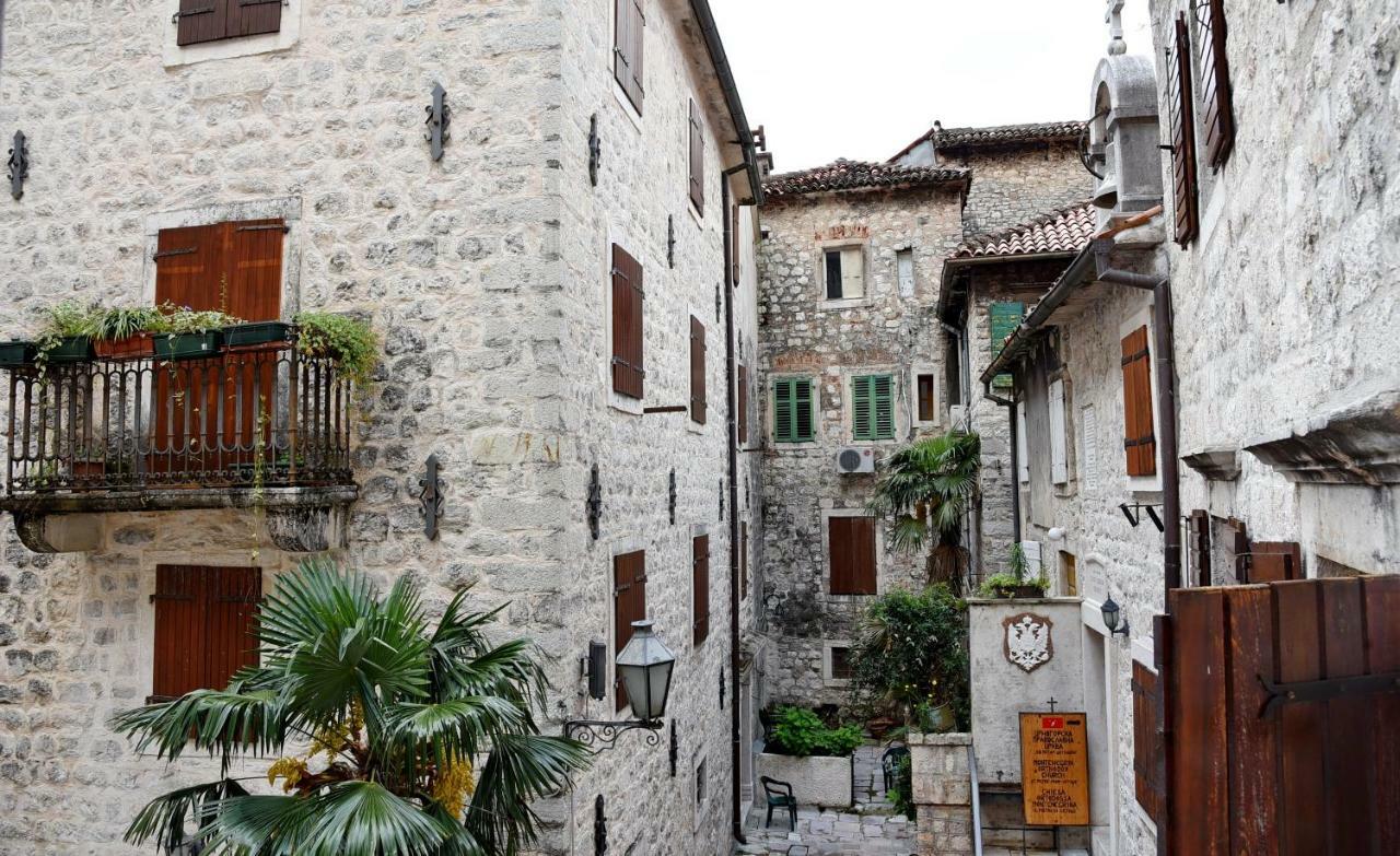 Lana & Ena Apartments Kotor Extérieur photo